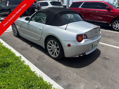 Used 2003 BMW Z4 3.0i RWD image 3