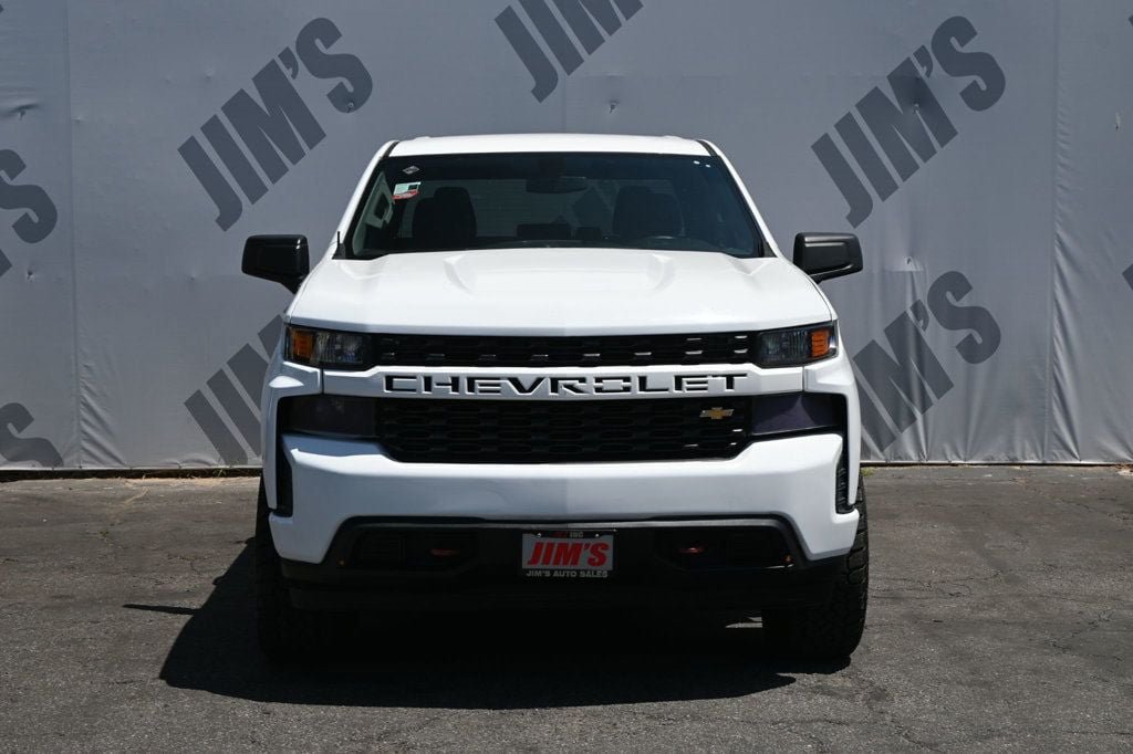 Used 2019 Chevrolet Silverado 1500 Custom w/ Custom Convenience Package RWD image 2