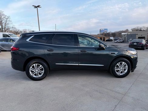 Used 2018 Buick Enclave Essence image 53