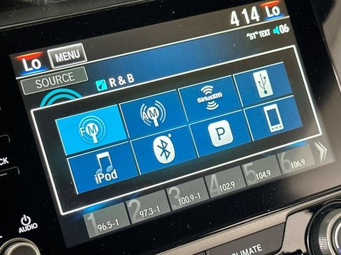 Used 2019 Honda Civic EX image 27