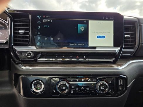 Used 2023 Chevrolet Silverado 1500 LT image 20