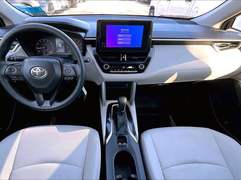Used 2023 Toyota Corolla Cross L image 14