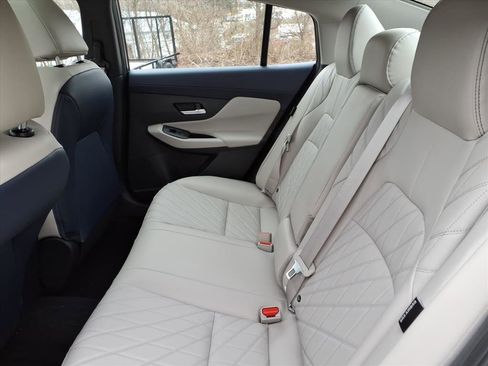 New 2026 Nissan Sentra SL w/ Floor Mat Package FWD image 6