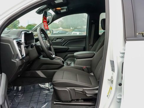 Used 2025 GMC Canyon Elevation image 14