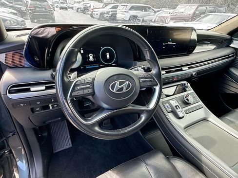 Used 2023 Hyundai Palisade Calligraphy w/ Cargo Package image 12
