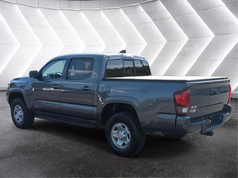 Used 2021 Toyota Tacoma SR AWD/4WD image 4
