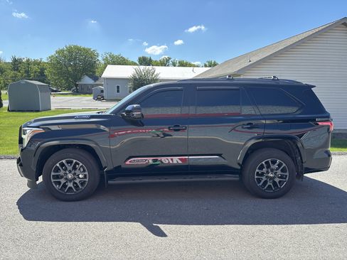 Certified 2026 Toyota Sequoia Platinum AWD/4WD image 7