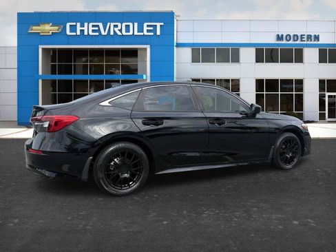 Used 2023 Honda Civic LX image 5