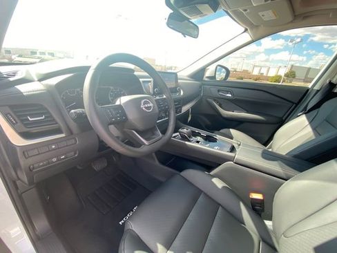 New 2026 Nissan Rogue SV w/ SV Premium Package image 10