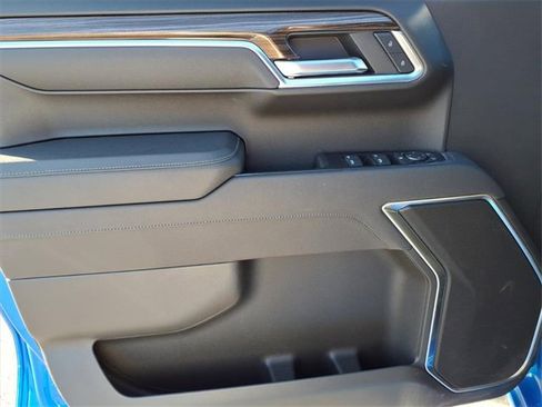 Certified 2025 Chevrolet Silverado 1500 LT w/ Leather Package image 12