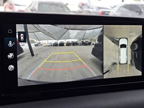 Used 2023 Hyundai Palisade Limited w/ Cargo Package image 11