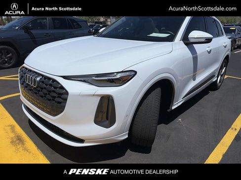 Used 2025 Audi Q5 Prestige AWD/4WD image 1