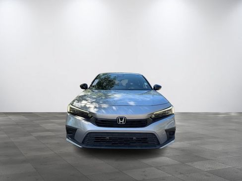 Used 2023 Honda Civic Sport image 2