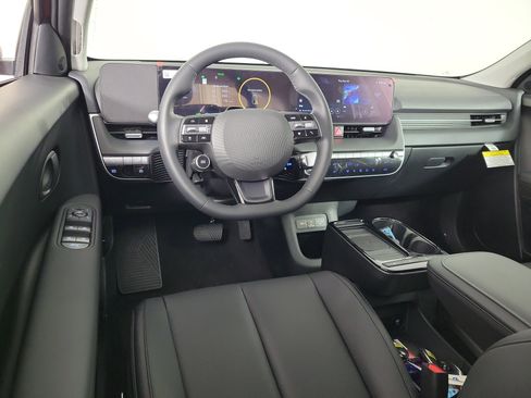 New 2026 Hyundai Ioniq 5 SEL image 12