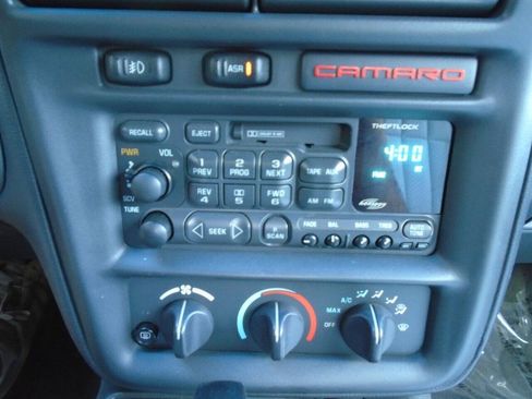 Used 1999 Chevrolet Camaro Z28 w/ SS Performance/Appearance Pkg RWD image 18