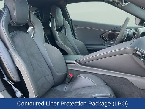 Used 2024 Chevrolet Corvette Stingray w/ Z51 Performance Package image 20