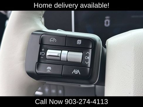 Used 2026 Hyundai Santa Fe SEL FWD image 18