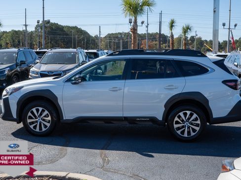 Certified 2025 Subaru Outback Premium image 6