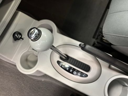 Used 2006 Chrysler PT Cruiser image 17