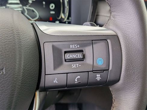 Certified 2025 INFINITI QX60 Luxe image 18