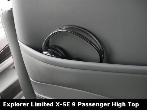 New 2025 GMC Savana 2500 Extended w/ Driver Convenience Package image 24