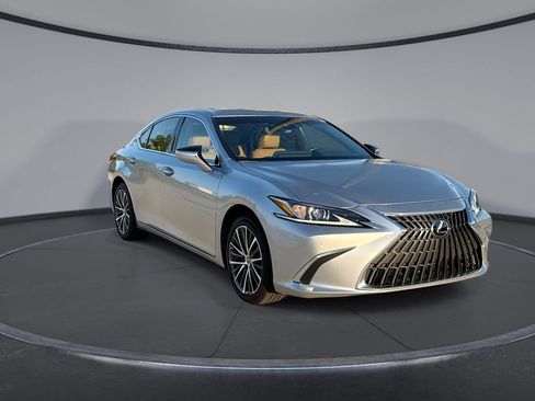 Used 2025 Lexus ES 350 w/ Premium Package FWD image 12