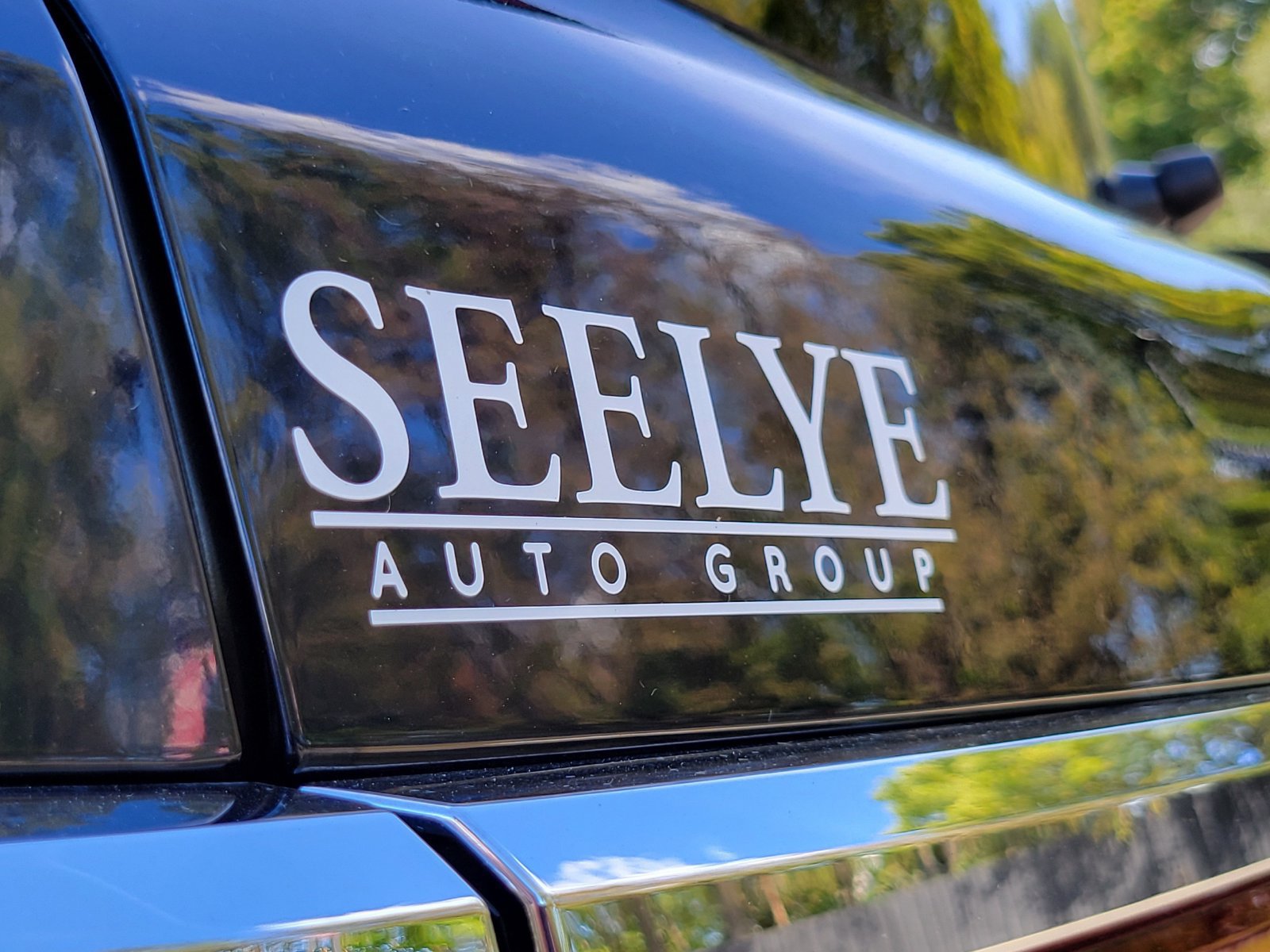 Used 2023 Nissan Armada SL w/ Captain's Chairs Package AWD/4WD image 36