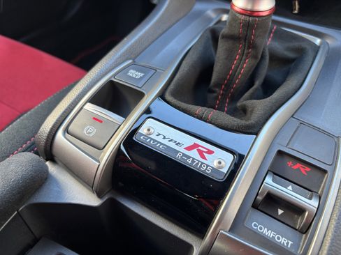 Used 2021 Honda Civic Type R image 26