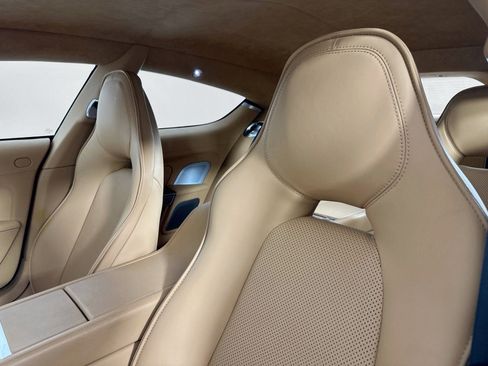 Used 2011 Aston Martin Rapide image 5