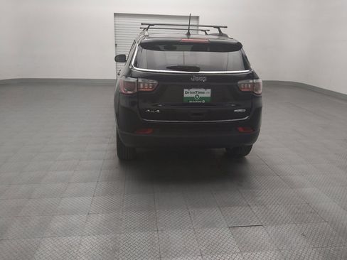 Used 2019 Jeep Compass Latitude w/ Popular Equipment Group image 6