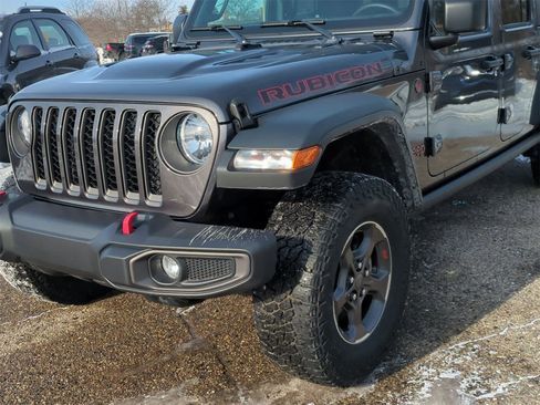 Certified 2023 Jeep Gladiator Rubicon w/ Cold Weather Group image 11