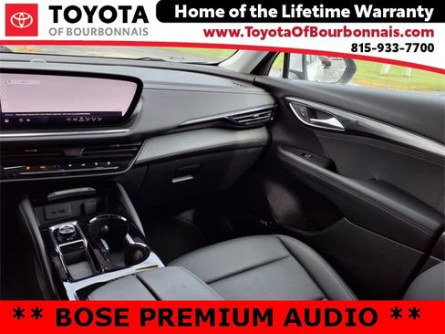 Used 2024 Buick Envision Preferred image 21