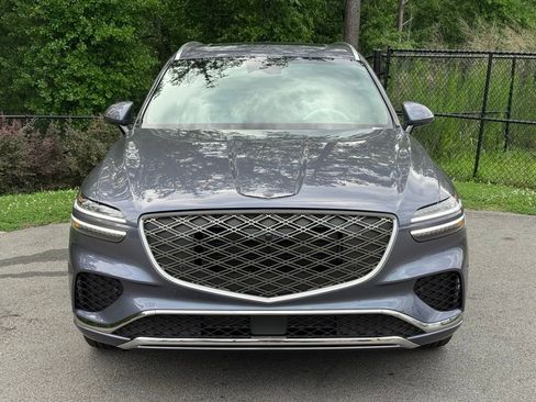 Used 2026 Genesis GV70 2.5T Advanced image 7