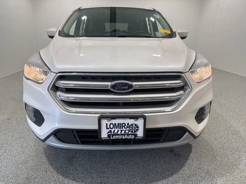 Used 2019 Ford Escape SE AWD/4WD image 2