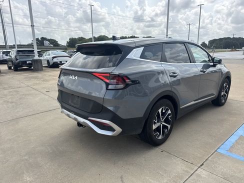 Certified 2025 Kia Sportage EX FWD image 17