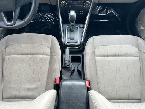 Used 2019 Ford EcoSport SE image 34