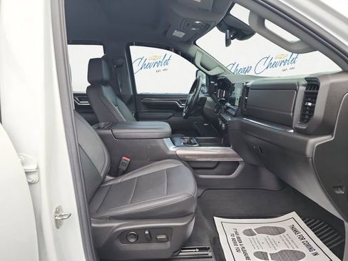 Used 2024 Chevrolet Silverado 3500 LTZ w/ LTZ Convenience Package image 13