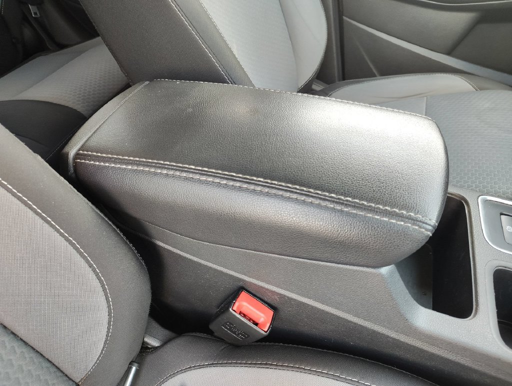 Used 2017 Ford Escape SE AWD/4WD image 28