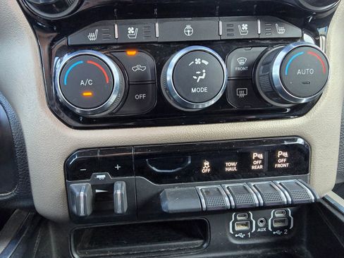 Used 2021 RAM 1500 Laramie image 18