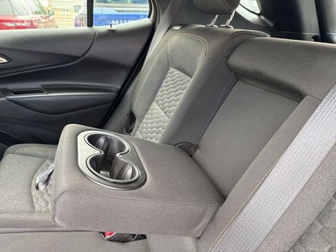 Used 2018 Chevrolet Equinox LT AWD/4WD image 15