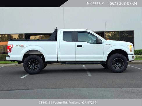 Used 2017 Ford F150 XL w/ Equipment Group 101A Mid AWD/4WD image 5