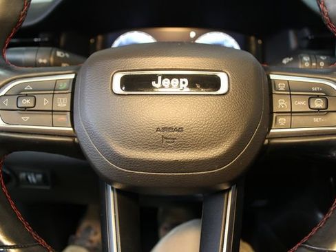 Used 2022 Jeep Compass Trailhawk w/ Trailhawk Elite Group AWD/4WD image 22