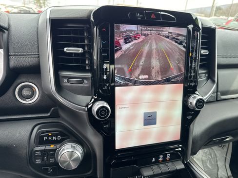 Used 2025 RAM 1500 Laramie image 25