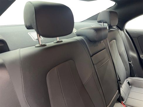 Used 2023 Mercedes-Benz CLA 250 4MATIC w/ Premium Package image 39