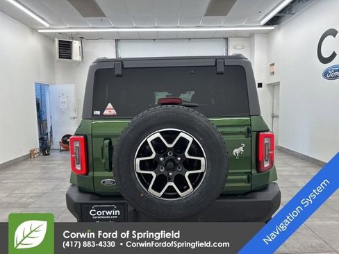 New 2025 Ford Bronco Outer Banks image 9