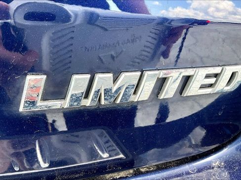 Used 2015 Toyota Highlander Limited Platinum AWD/4WD image 24