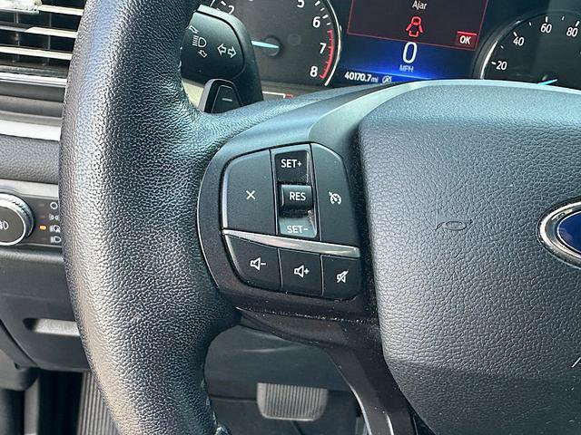 Used 2020 Ford Explorer XLT w/ Equipment Group 202A AWD/4WD image 21