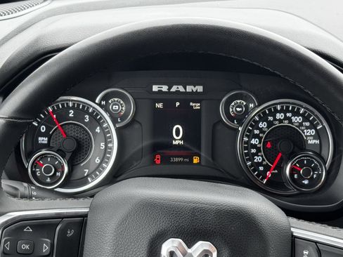 Used 2025 RAM 1500 Lone Star AWD/4WD image 16