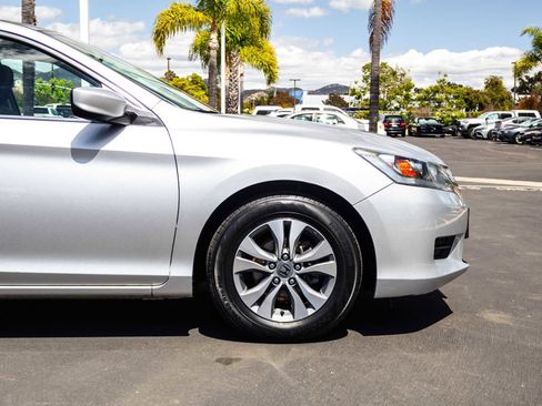 Used 2014 Honda Accord LX image 7