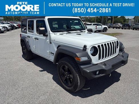 Used 2022 Jeep Wrangler Unlimited Sport AWD/4WD image 1
